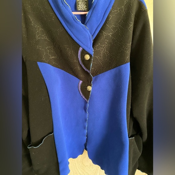 RED ROVER Royal Blue & Black Eclectic Artsy Polartec Fleece JACKET Sz 1X - Picture 2 of 10